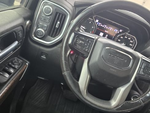 Used 2020 GMC Sierra 2500 Denali w/ Denali Ultimate Package AWD/4WD image 24