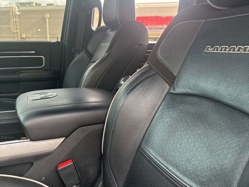 Used 2022 RAM 2500 Laramie w/ Night Edition image 10