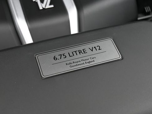 New 2026 Rolls-Royce Cullinan AWD/4WD image 37