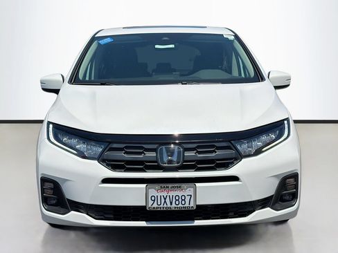 Certified 2025 Honda Odyssey EX-L image 2