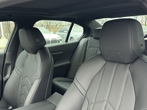 New 2026 BMW 540i xDrive w/ M Sport Package AWD/4WD image 15