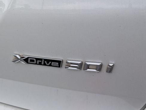 Used 2022 BMW X3 xDrive30i w/ Convenience Package AWD/4WD image 9