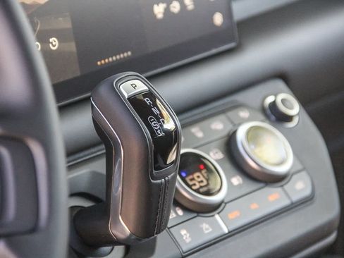 New 2025 Land Rover Defender 130 V8 image 20