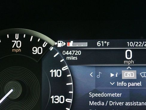 Used 2023 Land Rover Defender 110 X image 47