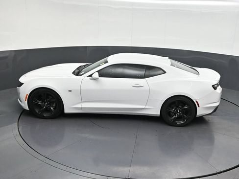 Used 2019 Chevrolet Camaro LT w/ RS Package RWD image 15