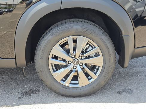New 2026 Nissan Pathfinder SV FWD image 38