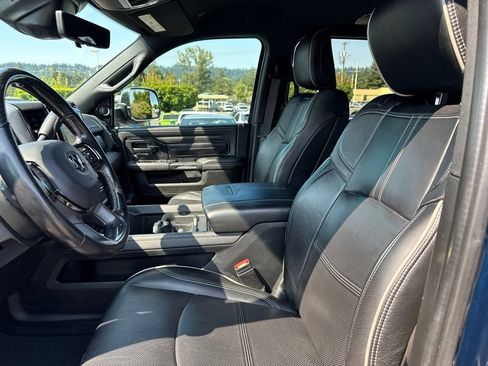 Used 2022 RAM 3500 Limited AWD/4WD image 4