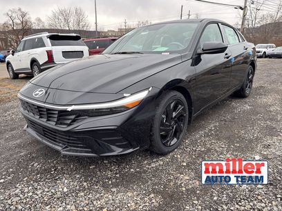 New 2026 Hyundai Elantra SEL Sport