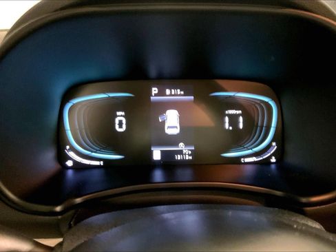 Certified 2025 Kia Soul LX w/ LX Technology Package FWD image 20