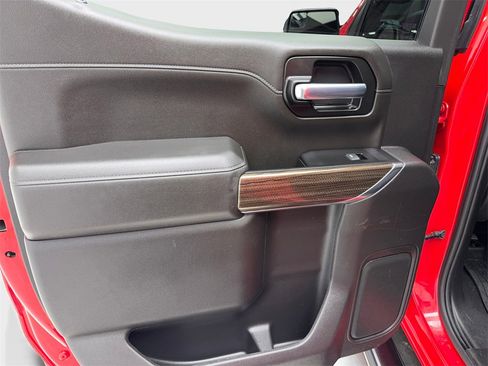 Used 2021 Chevrolet Silverado 1500 RST image 46