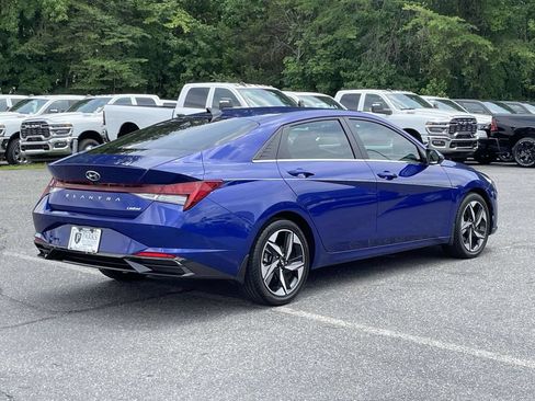 Used 2022 Hyundai Elantra Limited FWD image 8