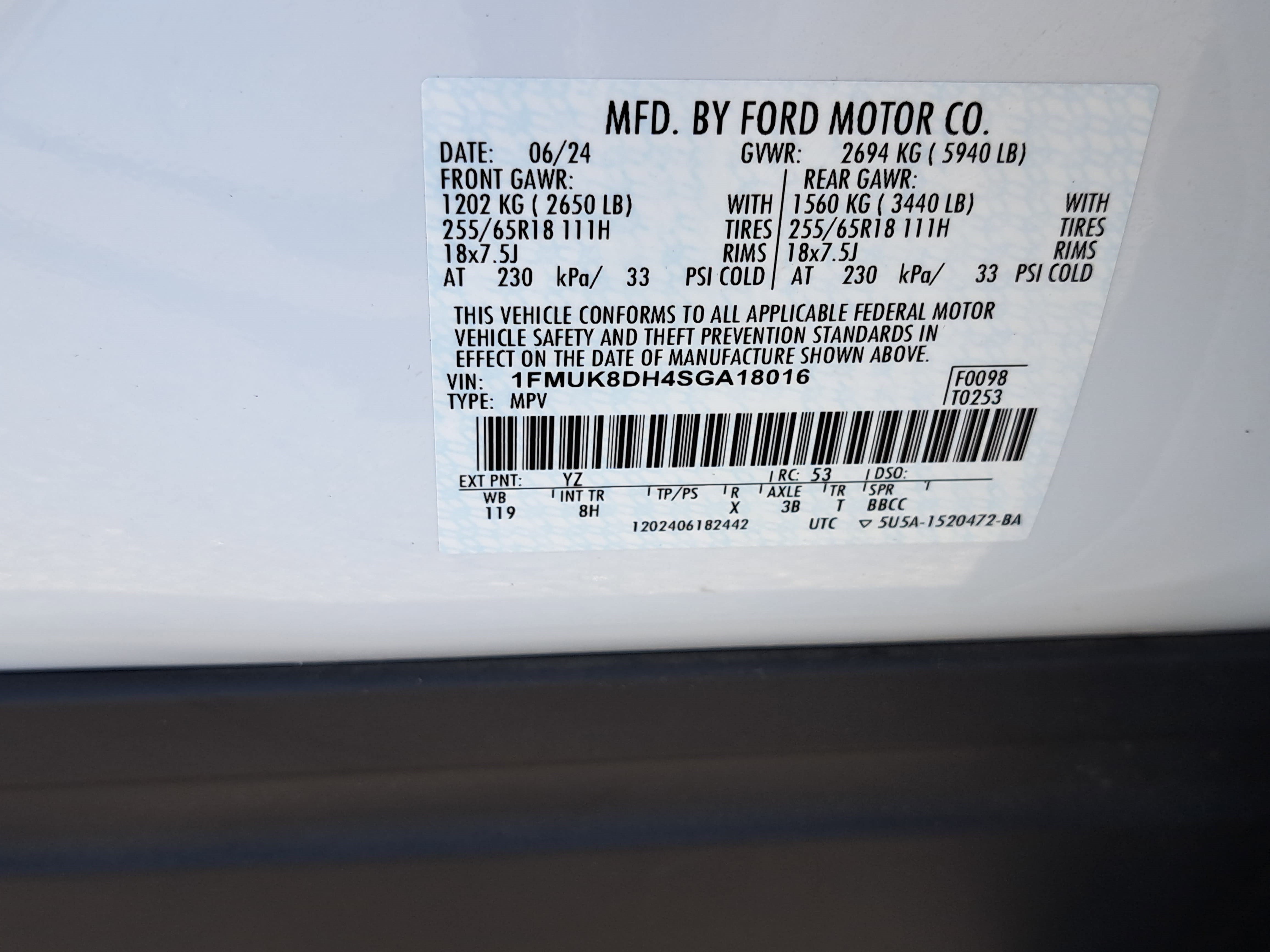 Used 2025 Ford Explorer Active AWD/4WD image 36