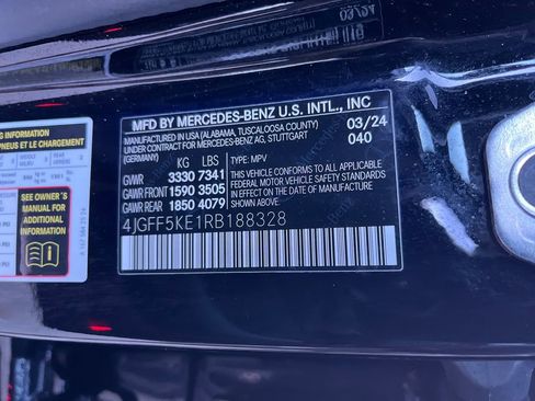 Used 2024 Mercedes-Benz GLS 450 4MATIC image 29