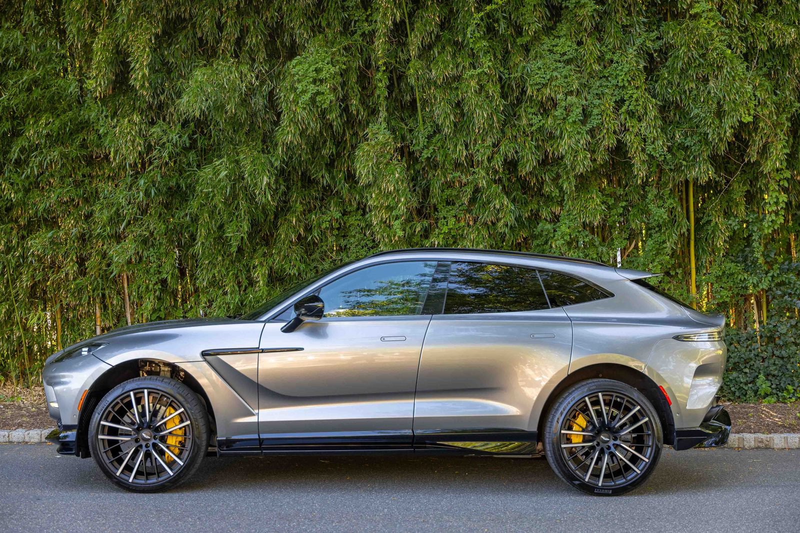 Used 2023 Aston Martin DBX 707 AWD/4WD image 7