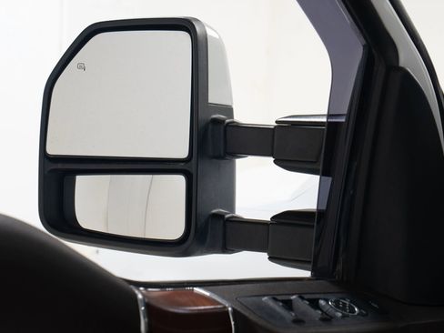 Used 2018 Ford F250 King Ranch image 13