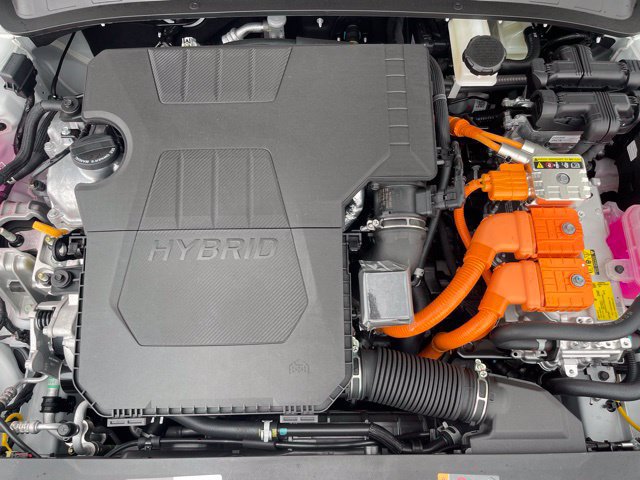 New 2025 Hyundai Elantra SEL FWD image 28