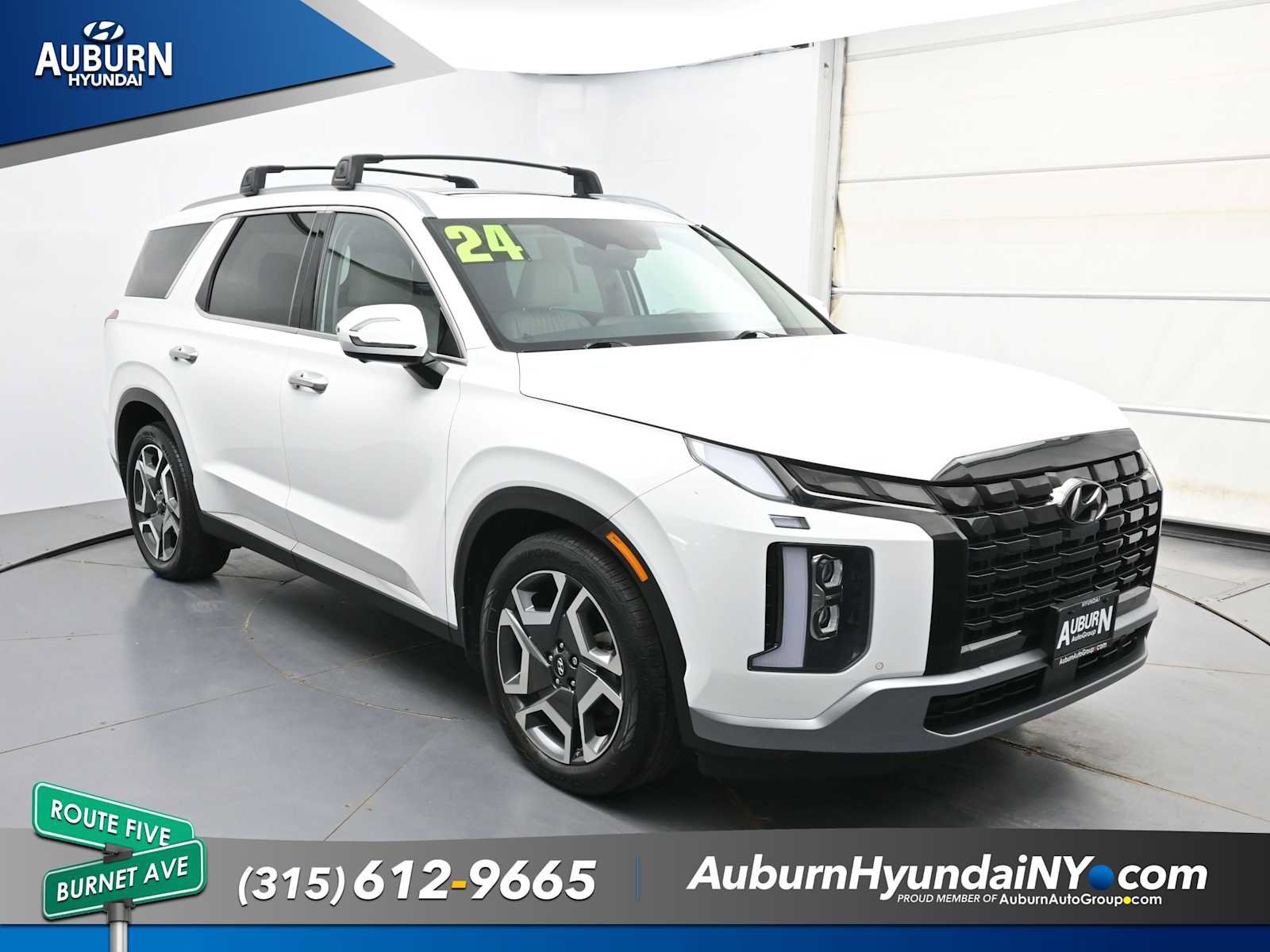 Certified 2024 Hyundai Palisade Limited AWD/4WD image 16
