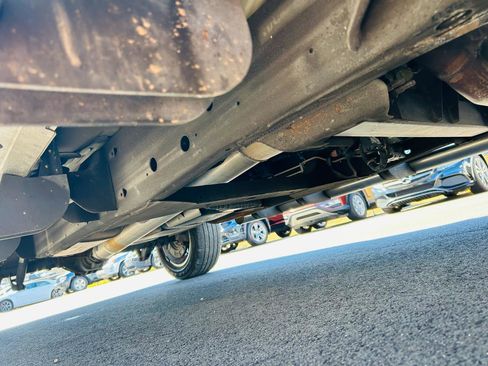 Used 2018 Chevrolet Silverado 1500 Custom w/ Custom Convenience Package image 13