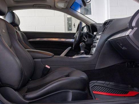 Used 2013 INFINITI G37 Journey w/ Premium Pkg image 5