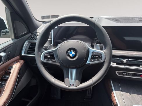 New 2026 BMW X5 xDrive40i w/ M Sport Package AWD/4WD image 12