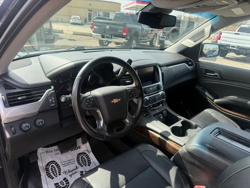 Used 2018 Chevrolet Tahoe LT image 17