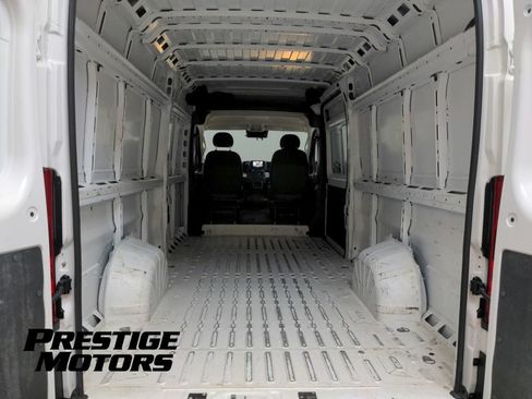 Used 2023 RAM ProMaster 3500 FWD image 25