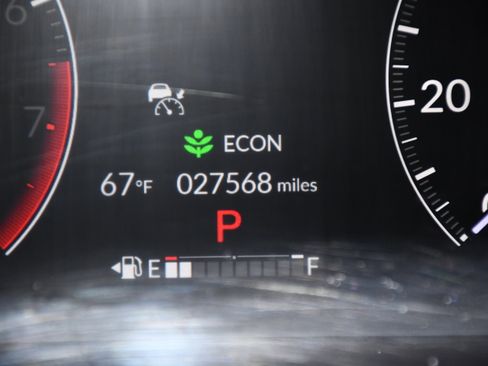 Certified 2025 Honda CR-V EX image 17