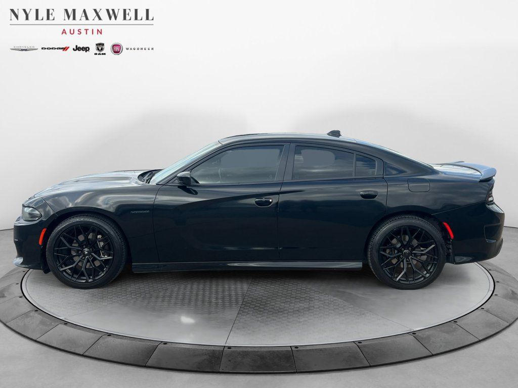 Used 2022 Dodge Charger R/T w/ Blacktop Package RWD image 3