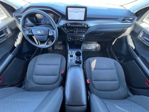 Used 2023 Ford Escape Active image 10
