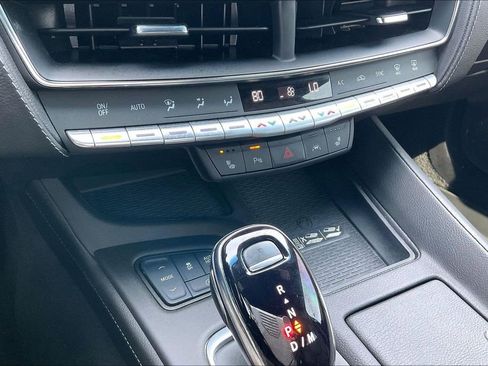 Used 2023 Cadillac CT5 Luxury w/ Sun And Sound Package image 25