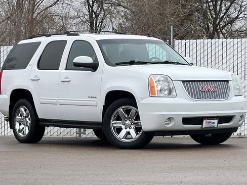 Used 2010 GMC Yukon SLT image 2