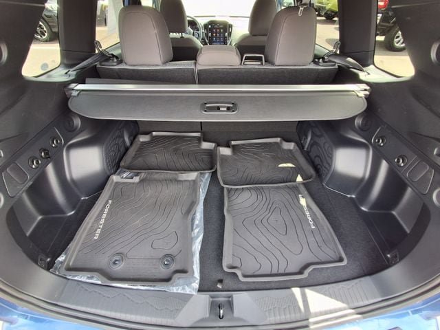 Used 2026 Subaru Forester Premium AWD/4WD image 12