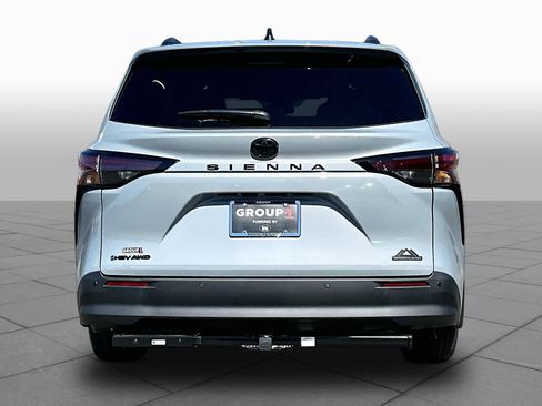 New 2026 Toyota Sienna XLE Woodland Edition AWD/4WD image 4