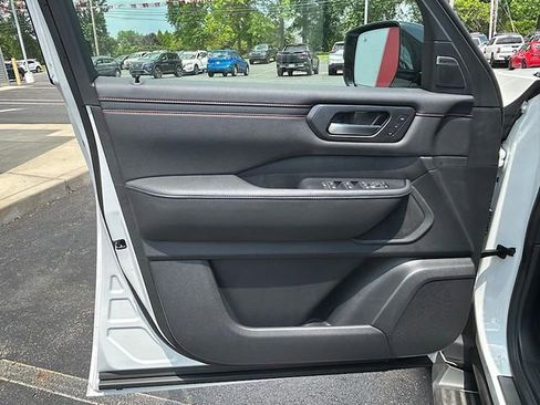 New 2025 Nissan Armada PRO-4X w/ Pro-4X Premium Package image 16