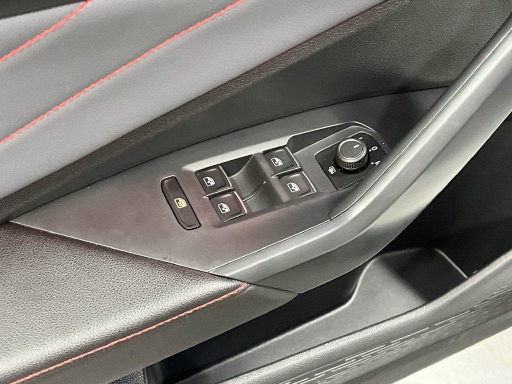 Used 2026 Volkswagen Jetta GLI Autobahn FWD image 17