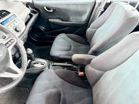 Used 2010 Honda Fit Sport image 16