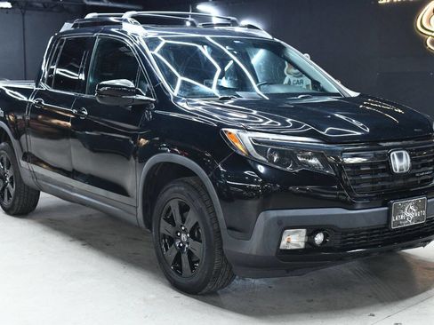 Used 2017 Honda Ridgeline Black Edition image 2