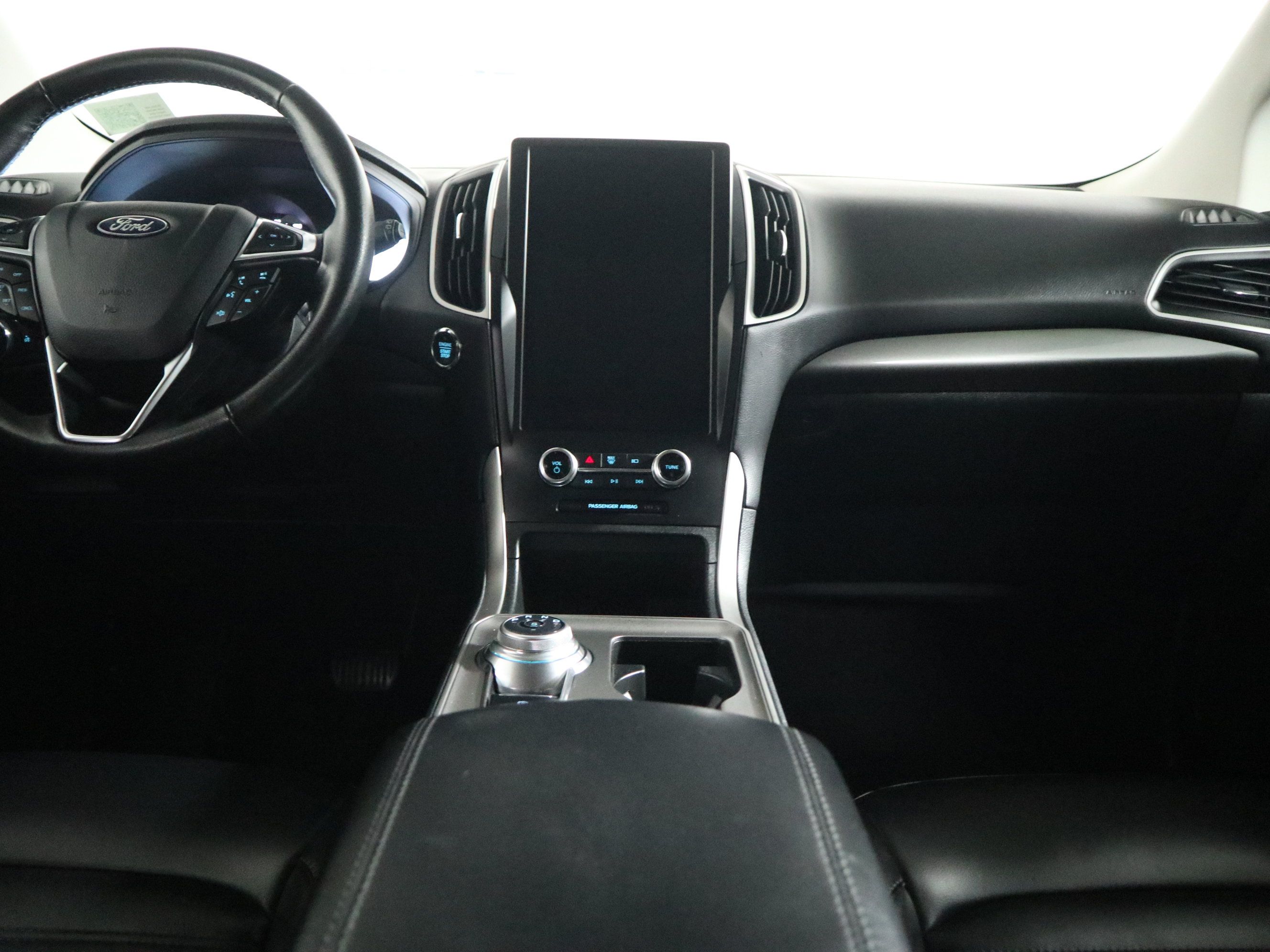 Used 2024 Ford Edge SEL AWD/4WD image 14