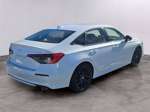 Certified 2024 Honda Civic Sport image 4