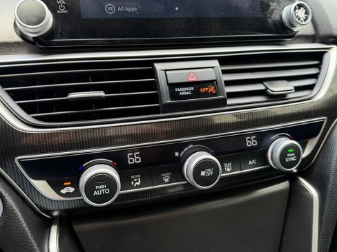 Used 2020 Honda Accord Sport image 29