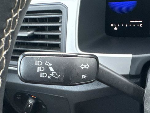 Certified 2023 Volkswagen Atlas SE image 27