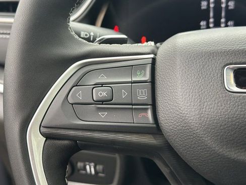 New 2025 Jeep Grand Cherokee L Altitude image 22