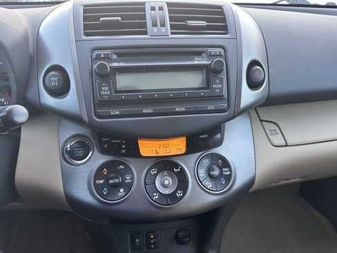 Used 2012 Toyota RAV4 Limited image 15