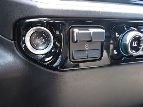 Used 2024 Chevrolet Silverado 3500 LT w/ All Star Edition AWD/4WD image 10