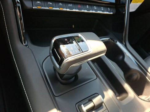 New 2026 GMC Sierra 1500 AT4X AWD/4WD image 15