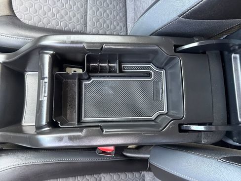 Used 2017 Chevrolet Colorado Z71 image 25