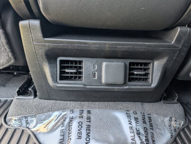 Used 2024 Chevrolet Silverado 1500 LT AWD/4WD image 17