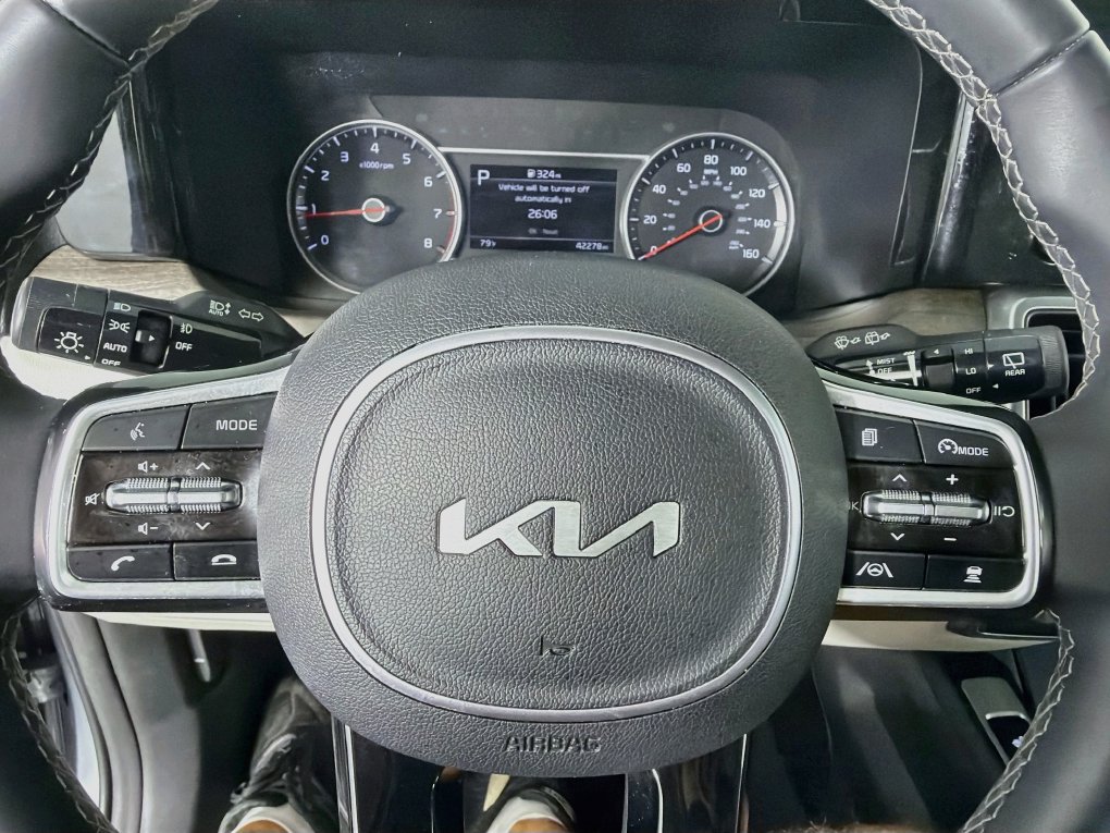 Used 2023 Kia Sorento EX FWD image 16