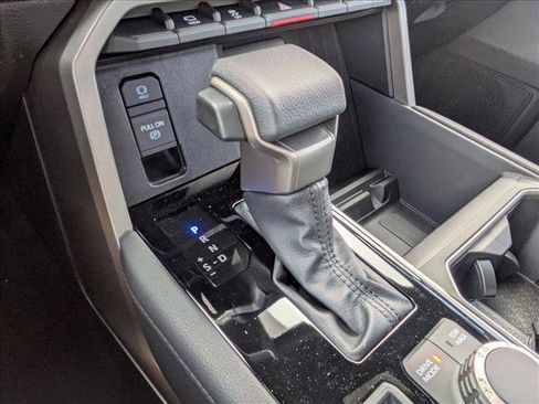 New 2026 Toyota Tundra Limited image 12