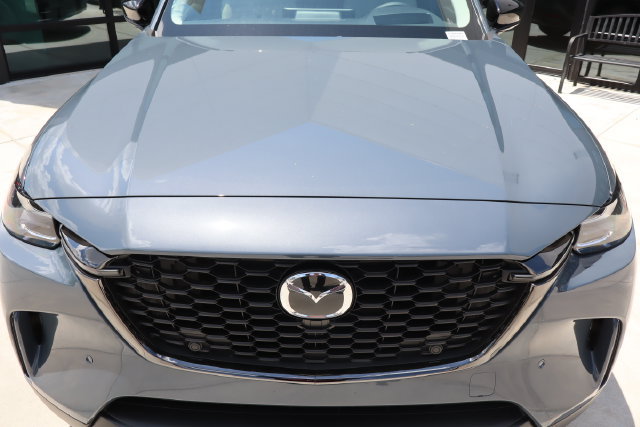 Certified 2026 MAZDA CX-90 3.3 Turbo w/ Premium Sport Pkg AWD/4WD image 11